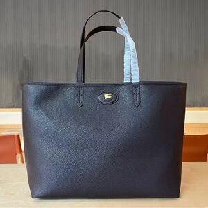 Burberry Medium Reversible Bloomsbury Tote​ Bag